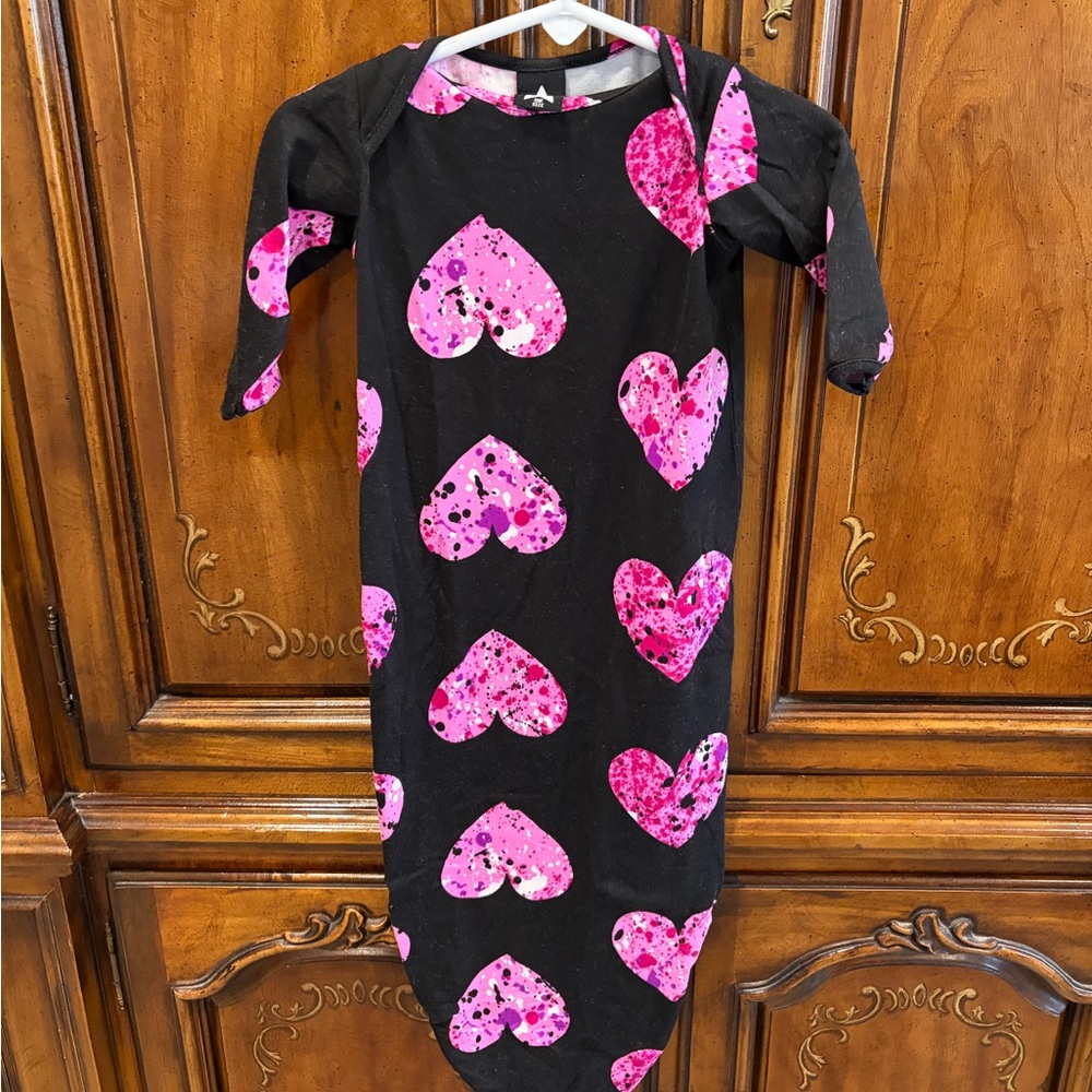Pixie Lane Black and Pink Heart Sleepsack Softest Material Like NEW